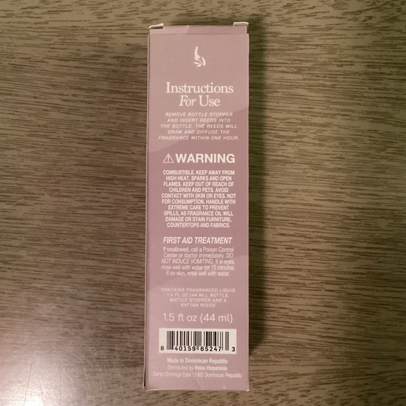 Lavender Flora Fragranced Reed Diffuser New - Picture 2 of 4